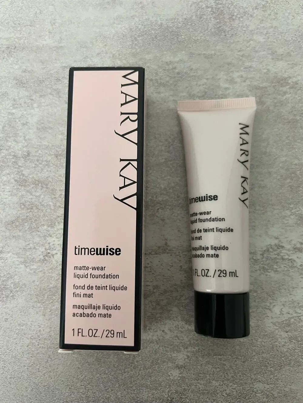 Mary Kay Beige 5 Timewise Luminous Wear Liquid Foundation NIB NOS 038761